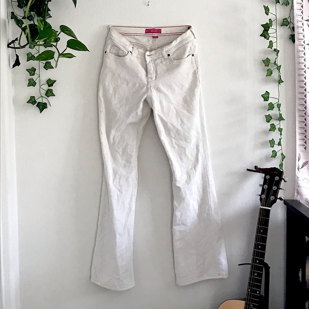 GLO low rise white corduroys, barely used